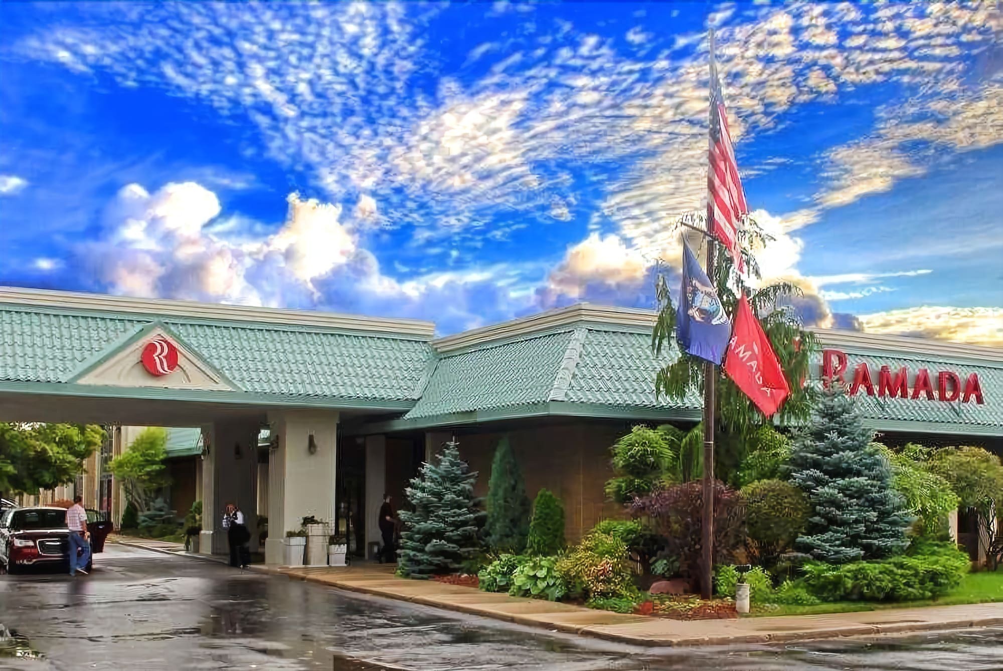Hotel Ramada By Wyndham Alpena Exterior foto